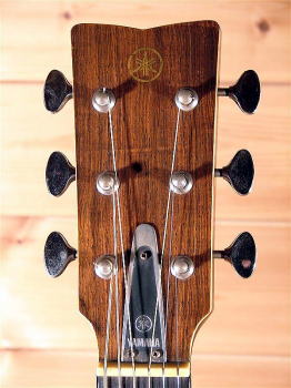 YAMAHA FG-500 '724.jpg